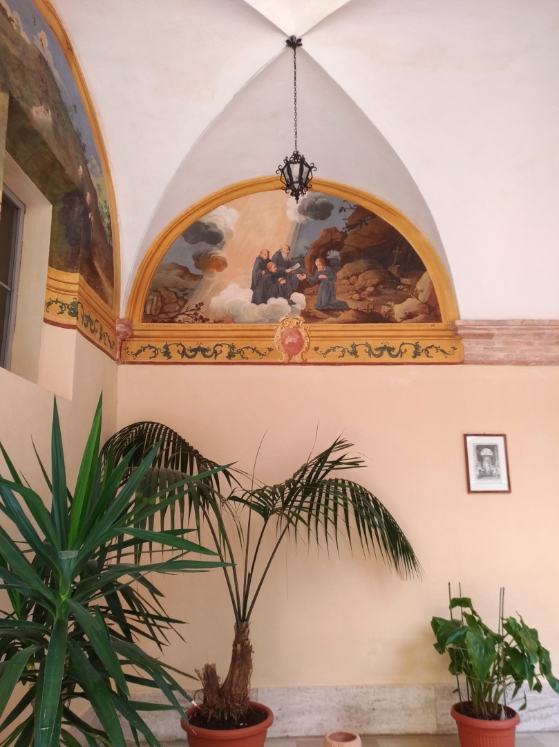 Eremo di San Silvestro in Montefano (Fabriano) - Chiostro Maggiore; nelle lunette la storia di San Silvestro